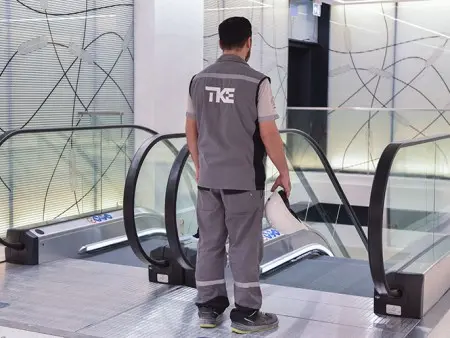 Modernisierung von Fahrtreppen