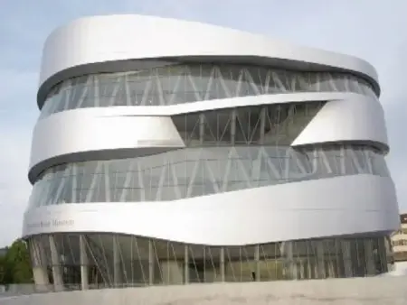 Museo Mercedes-Benz, Stuttgart, Alemania