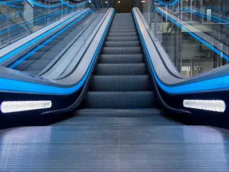 Tugela escalator - Safety lights: Step gap or comb plates