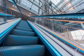 Broschyr om belysning för rulltrappor Broschyr om belysning för rulltrappor