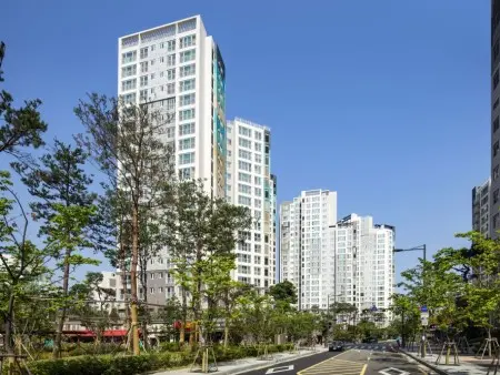 Samsun Raemian in Seoul