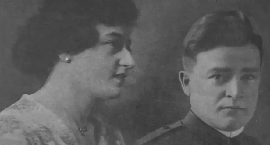 Peter Lunati in a US Army Uniform with his wife.